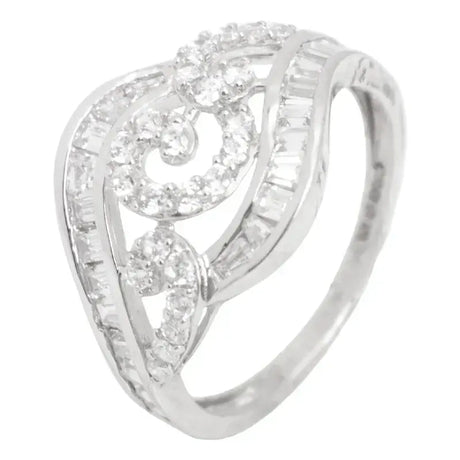 18K Gold Caroline Ring with Shining Gemstones