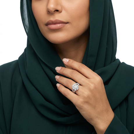 خاتم كاثرينا ذهب عيار 18 بفصوص لامعة