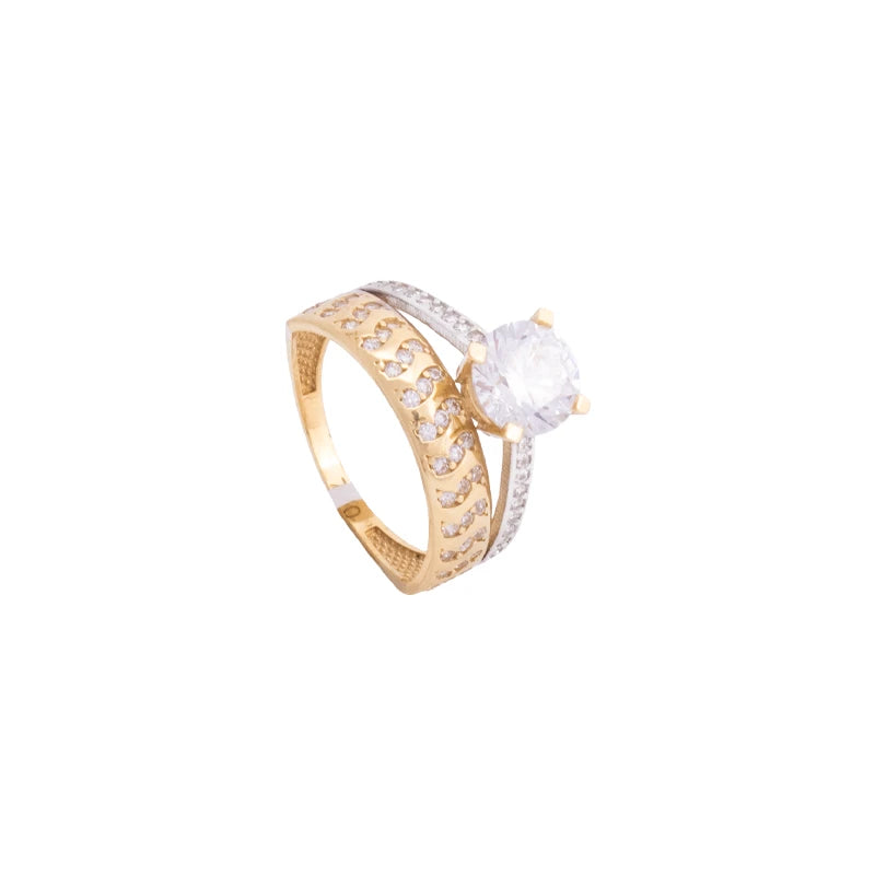 18K Gold Ring with Large Central White Gemstones