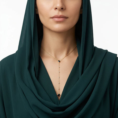 18K Gold Pendant with Elegant Long Design