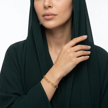 انسيال ذهب عيار 18 بتصميم عريض