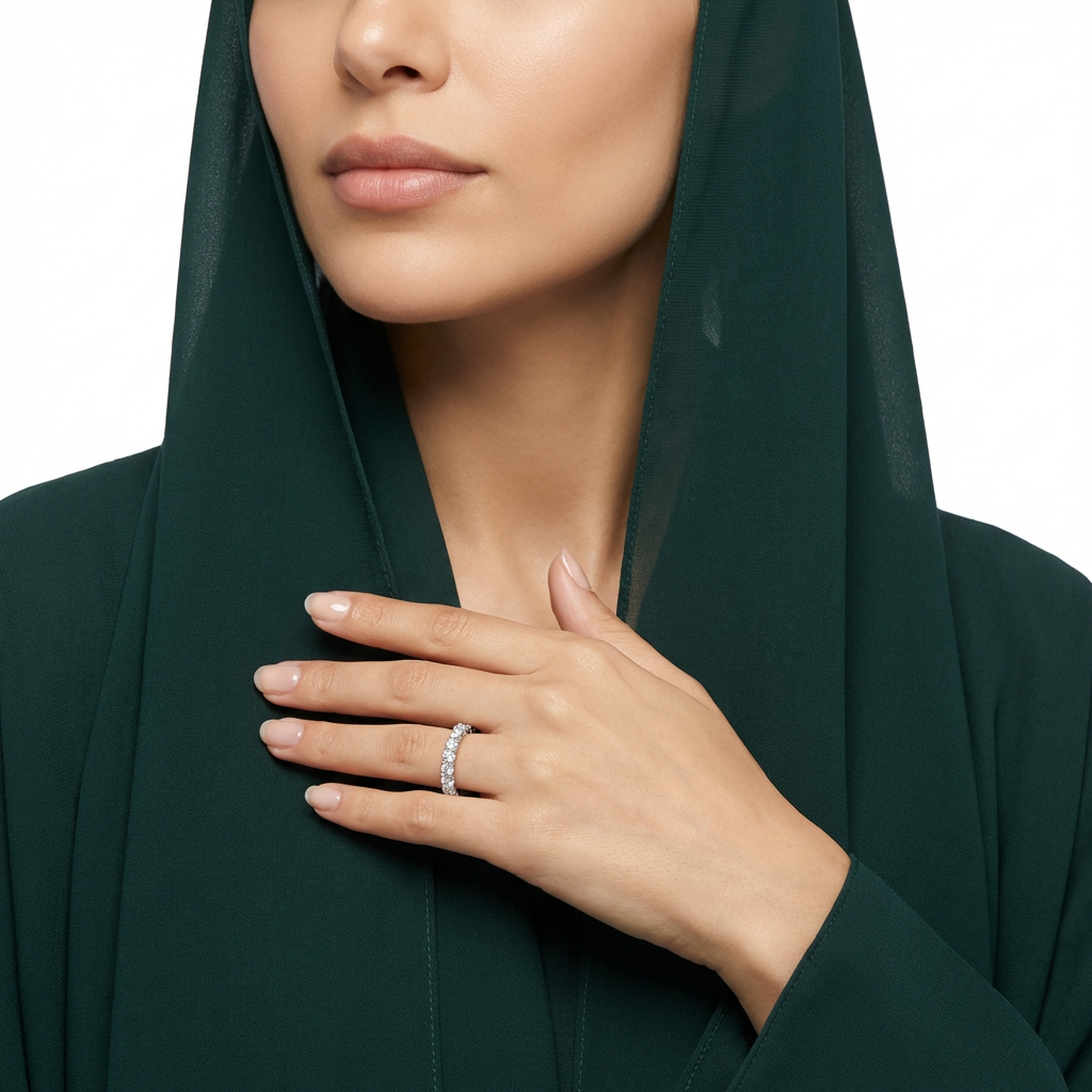 خاتم ماريان ذهب عيار 18 بفصوص لامعة