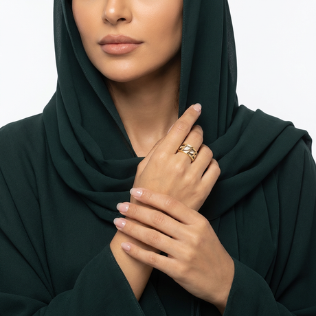 خاتم باولين ذهب عيار 18 بفصوص لامعة