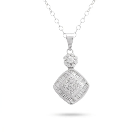 18K Gold Pendant Lady of Beauty