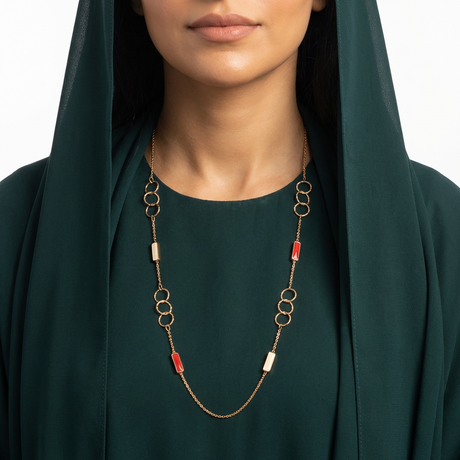 عقد ذهب عيار 18 بتصميم حلقات متكررة