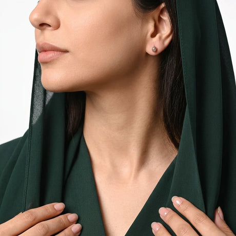 18K Gold Earrings with Refined Ornate Design
