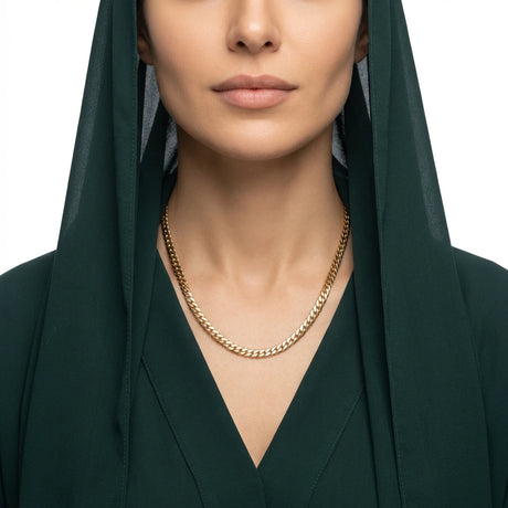 عقد ذهب عيار 18 بسلسلة مجدولة