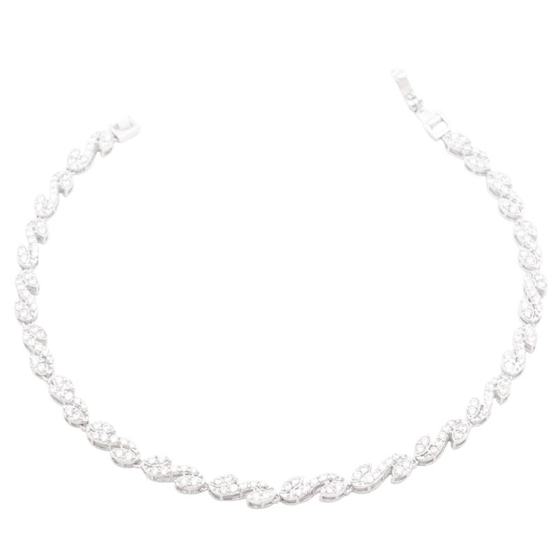 أنسيال ذهب عيار 18 بتصميم أوراق مرصّعة