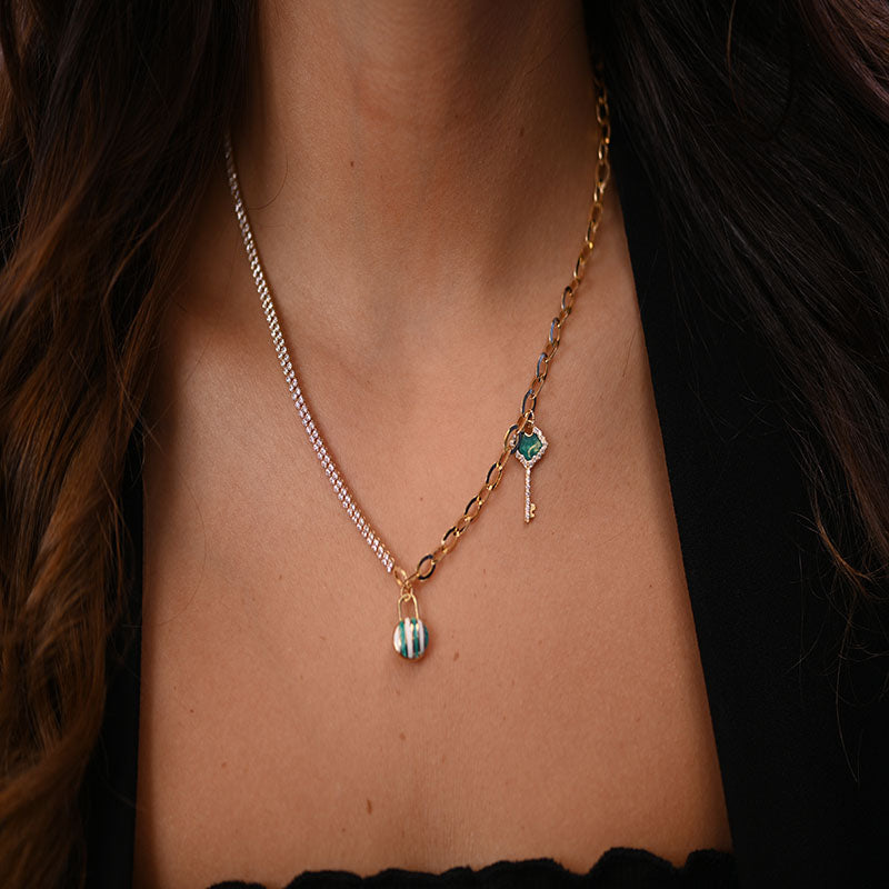 18K Gold Necklace Green Heart