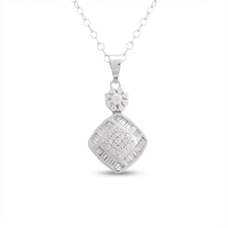 18K Gold Necklace with Classic Design