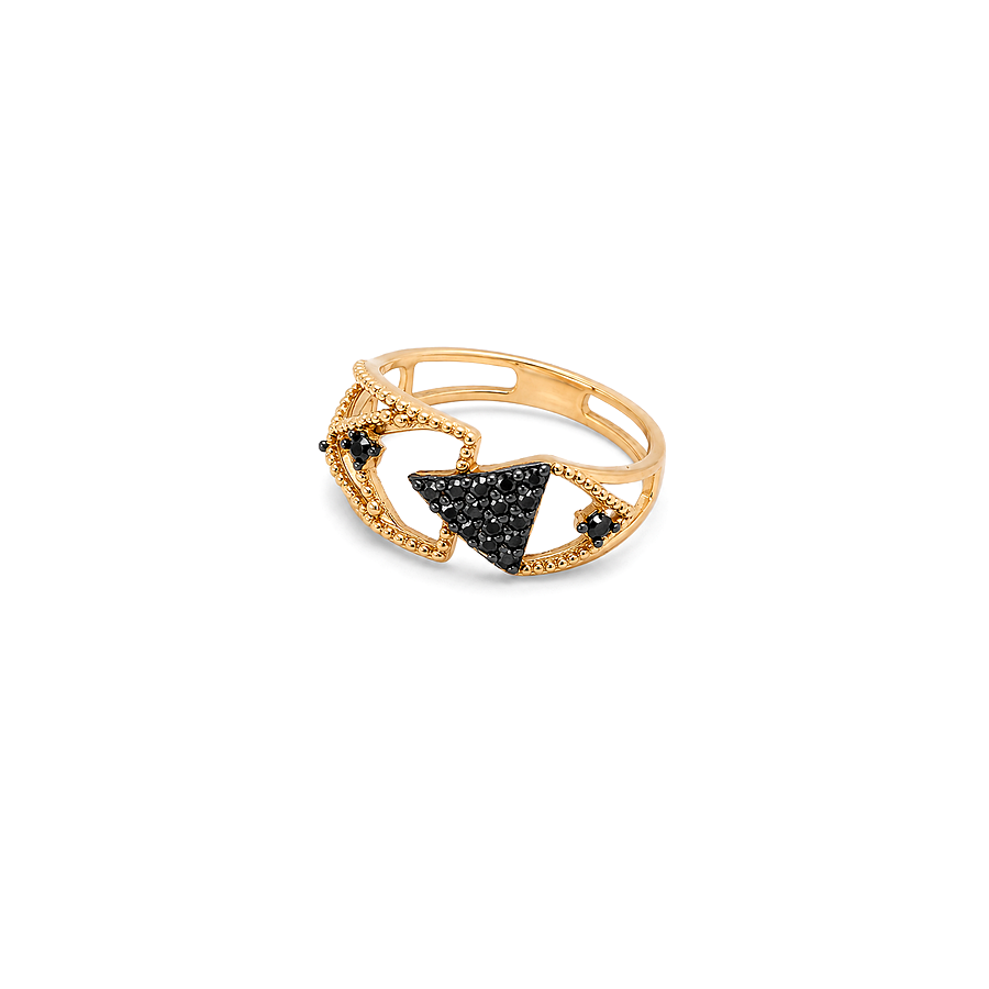 18K Gold Ring with Triangle Design