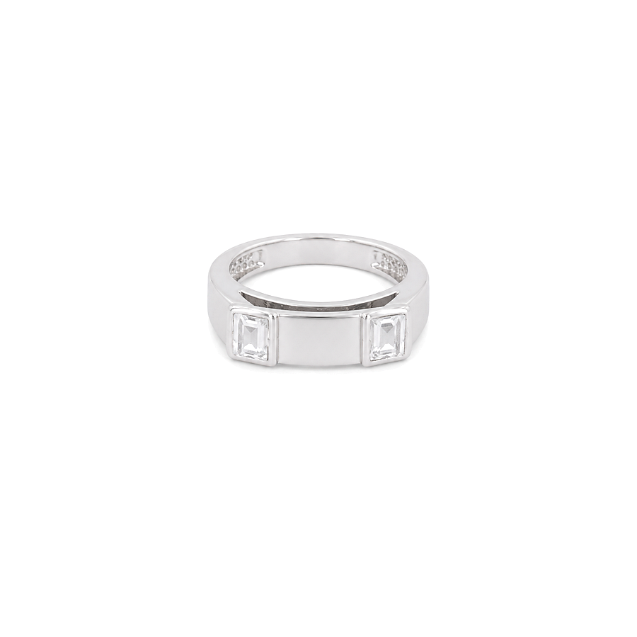 18K White Gold Ring with Blanco Shining Gemstones Design