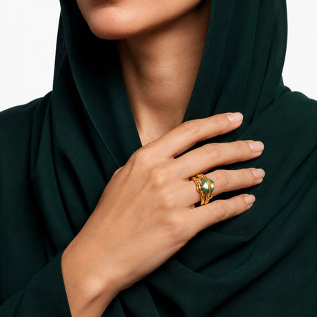 خاتم ذهب عيار 18 بتصميم مفرغ مزخرف
