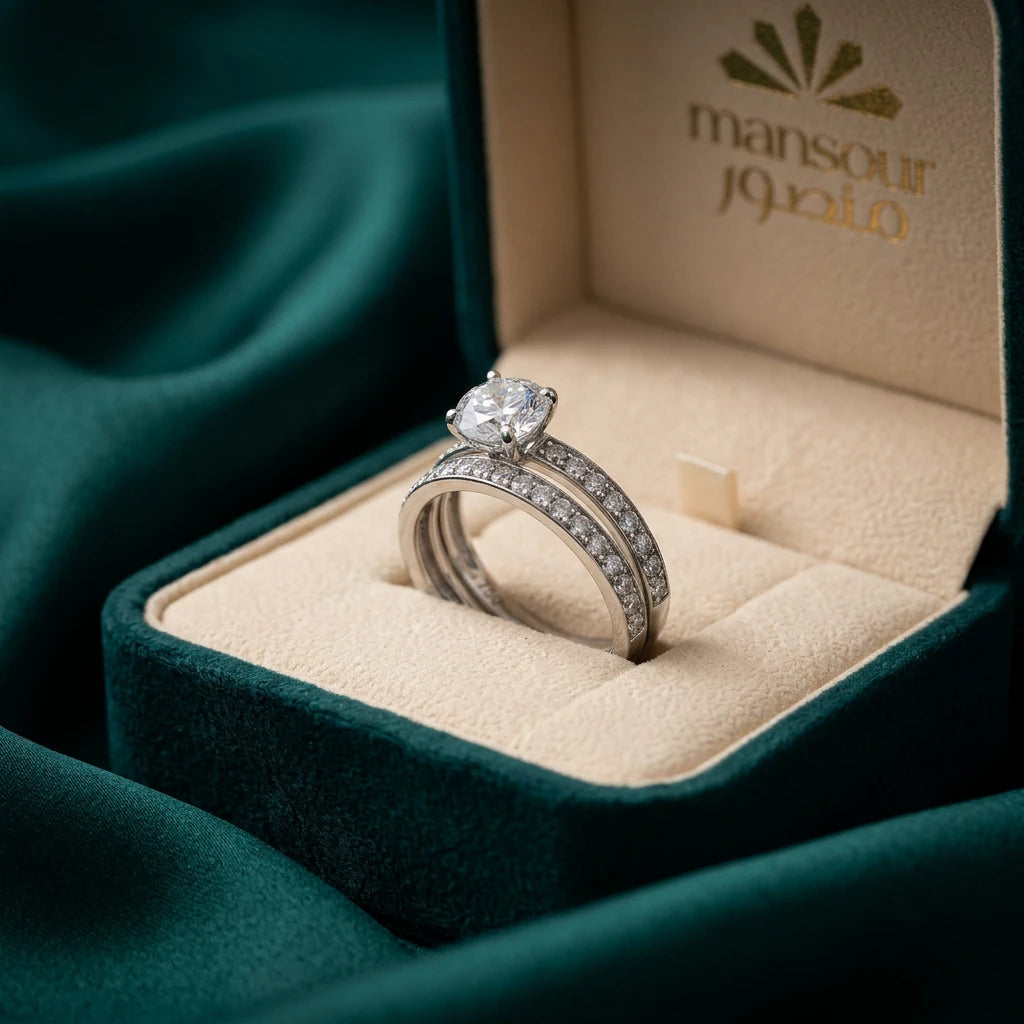 خاتم ذهب عيار 18 توينز بفص لامع كبير