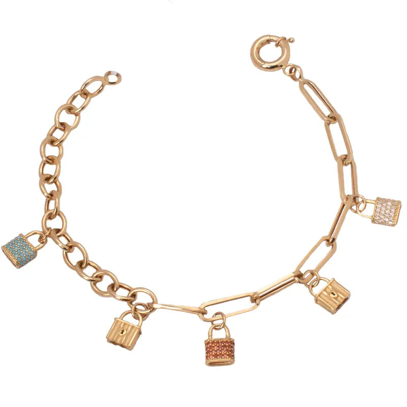 18K Bracelet with Elegant Locks Design