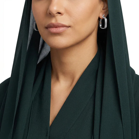 أقراط عيار 18 بتصميم هندسي