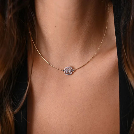 Half 18K gold set, studded necklace