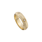 18K Gold Ring with Longitudinal Engravings