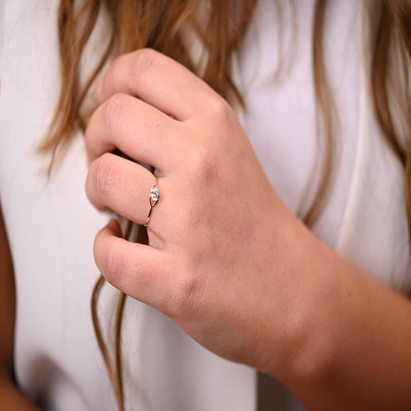 18K Gold Ring with Small Sparkling Stone