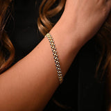 18K Gold Bracelet with Harmonious Chain Touch
