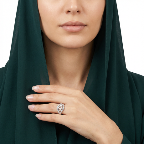 خاتم كارولين ذهب عيار 18 بفصوص لامعة