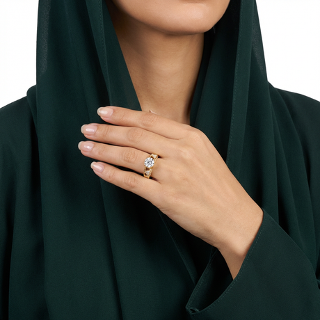 خاتم ذهب عيار 18 بفصوص