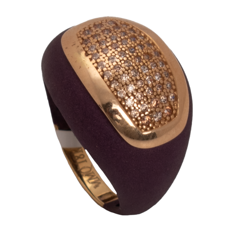 18K Gold Sorrel Ring with Wide Paved Design