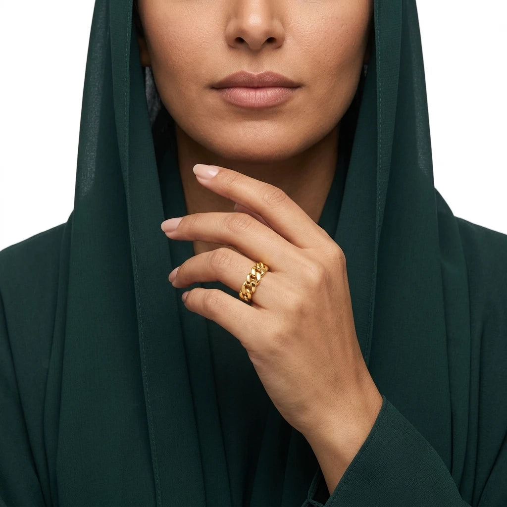 خاتم ذهب عيار 18 بحلقات متشابكة متداخلة