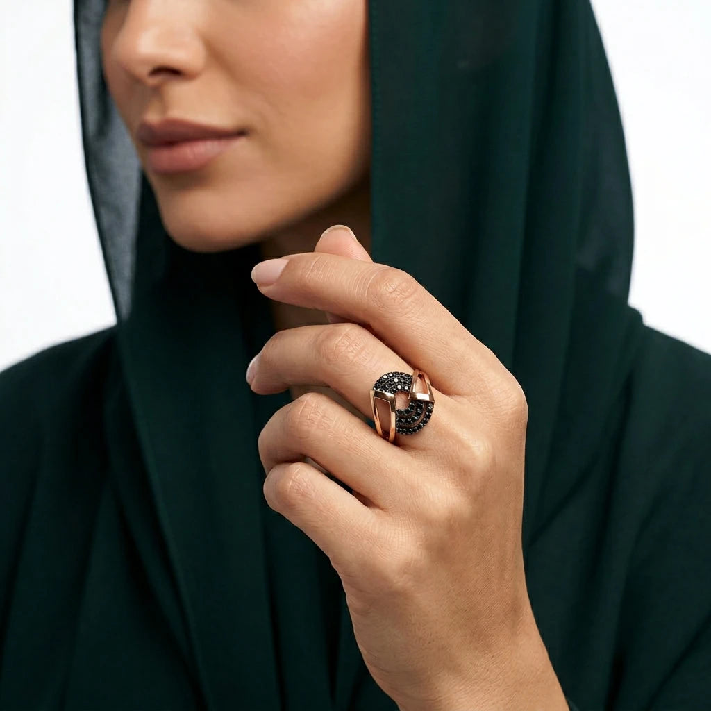 خاتم ذهب عيار 18 الحجر الأسود