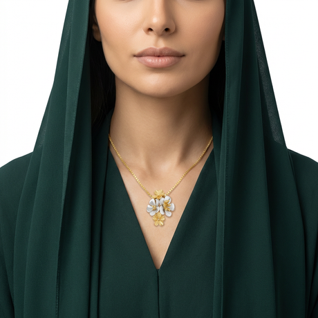 عقد ذهب عيار 18 ناريو  بتصميم زهور ملونة