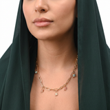 عقد ذهب عيار 18 بتصميم أقفال متدلية