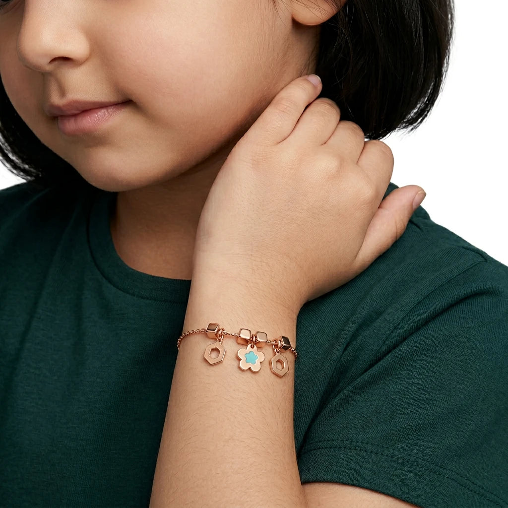 18K Gold Kids Bracelet with Floral Design