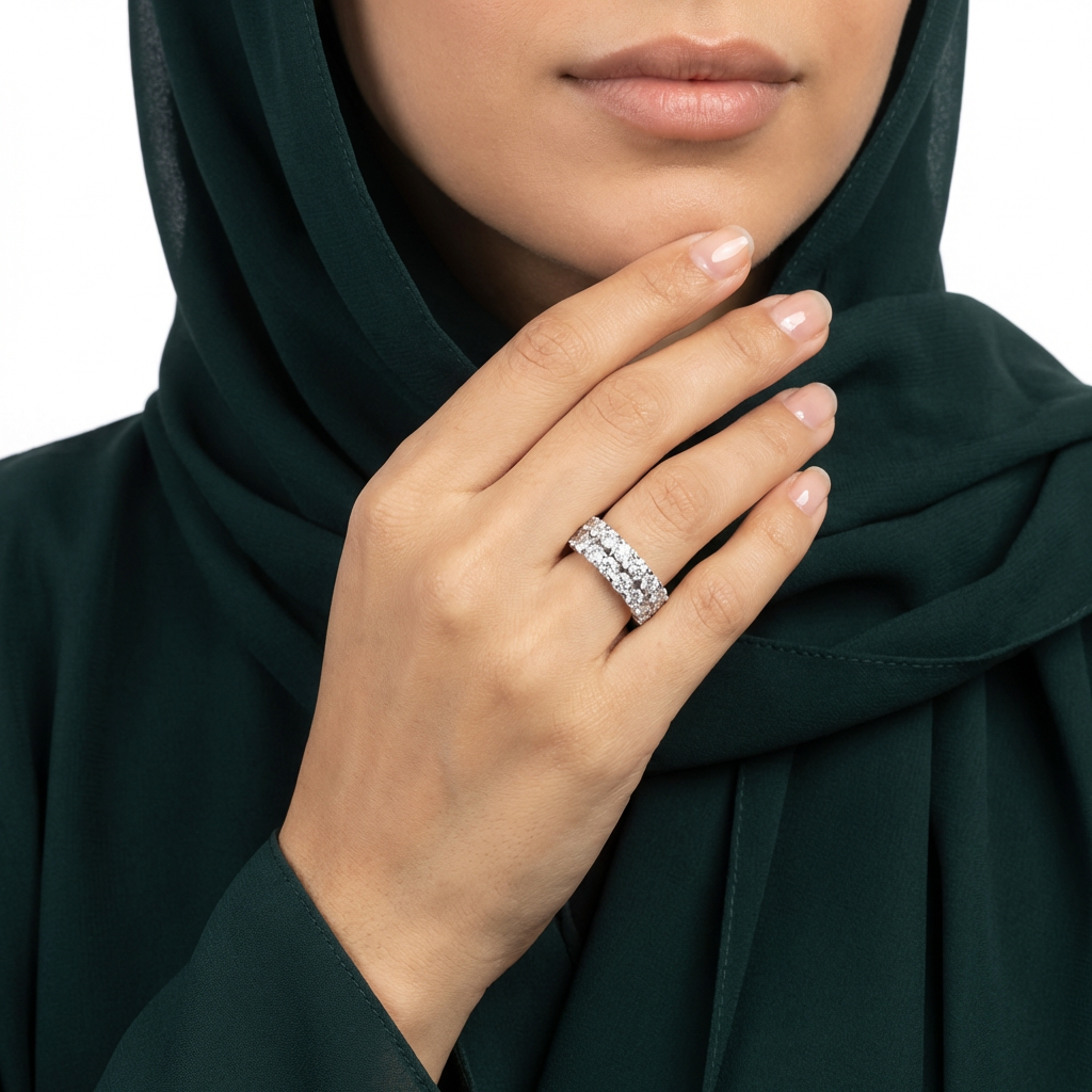 دبلة كينزي ذهب عيار 18 بفصوص لامعة