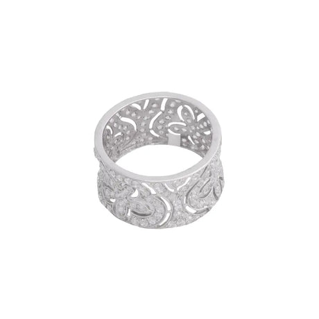 18K White Gold Ring with Ornate Design