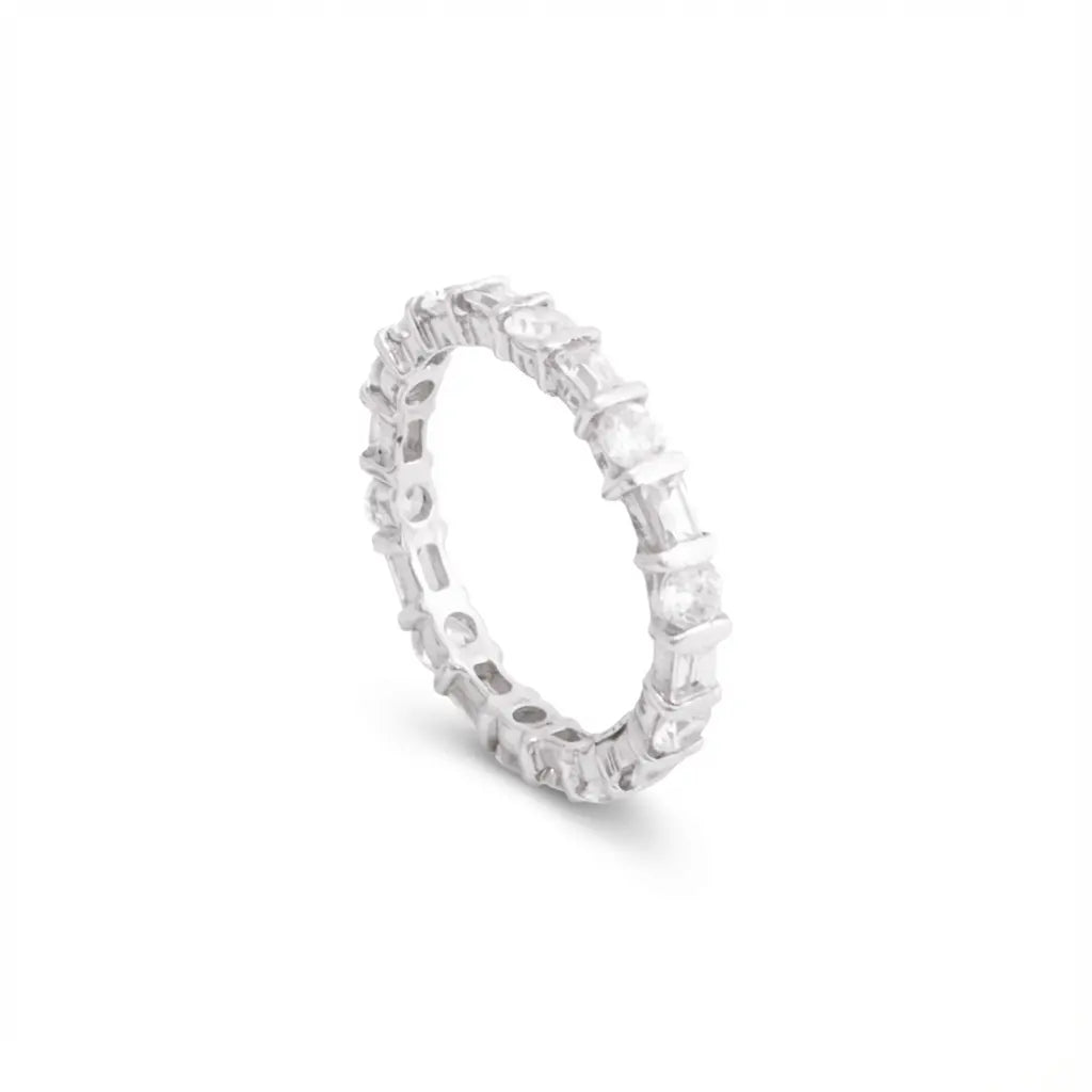 18K Gold Marian Ring with Shining Gemstones