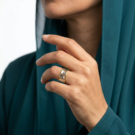 خاتم ذهب عيار 18 تشير