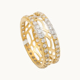 18K Gold Edit Ring with Shining Gemstones