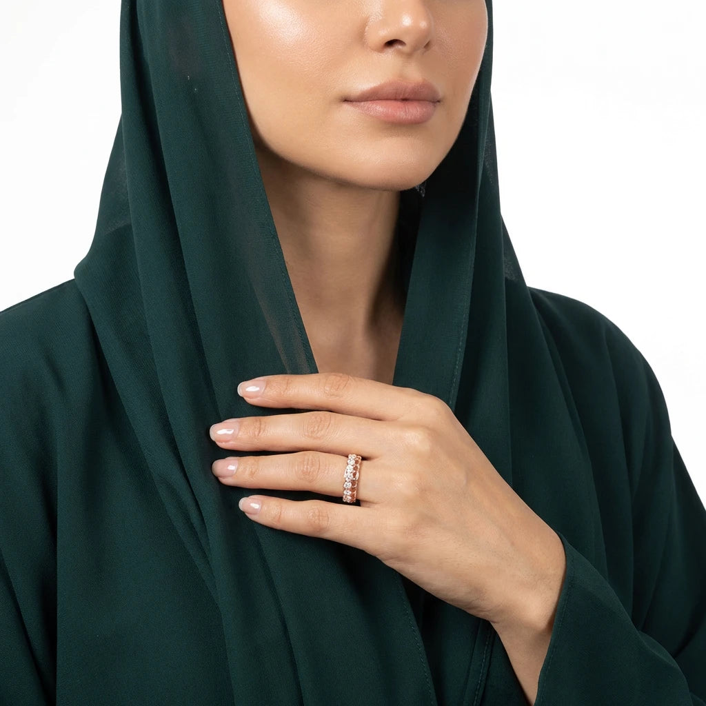 دبلة ذهب عيار 18 كارديا  بفصوص قلوب لامعة