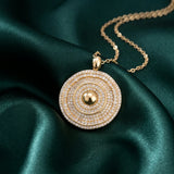 18K Gold Necklace with Circular Design