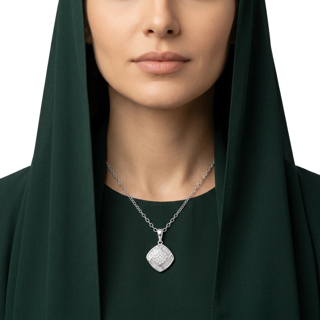 18K Gold Pendant with Stone Sophisticated Square Design In White