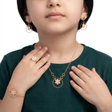 طقم ذهب أطفال عيار 18 بتصميم زهرة ملونة