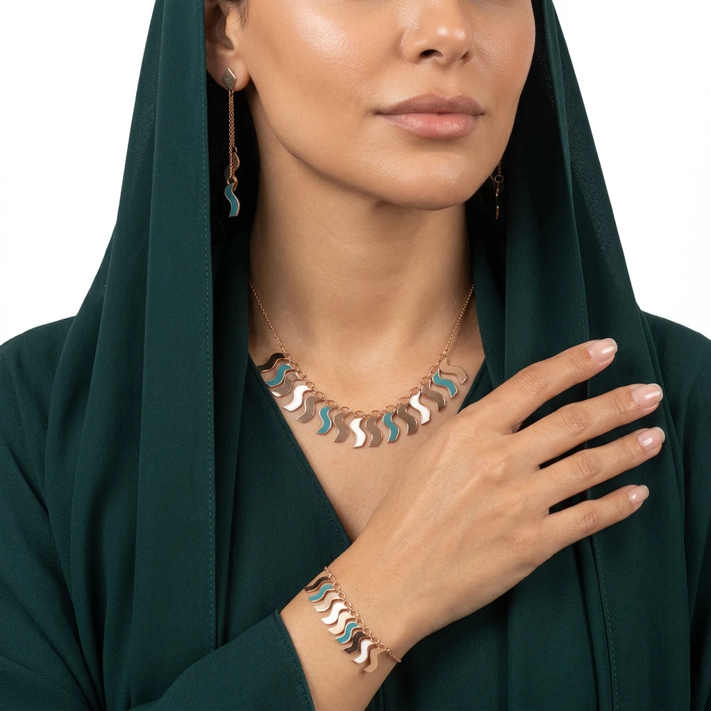 نصف طقم ذهب عيار 18 بتصميم أمواج ملونة