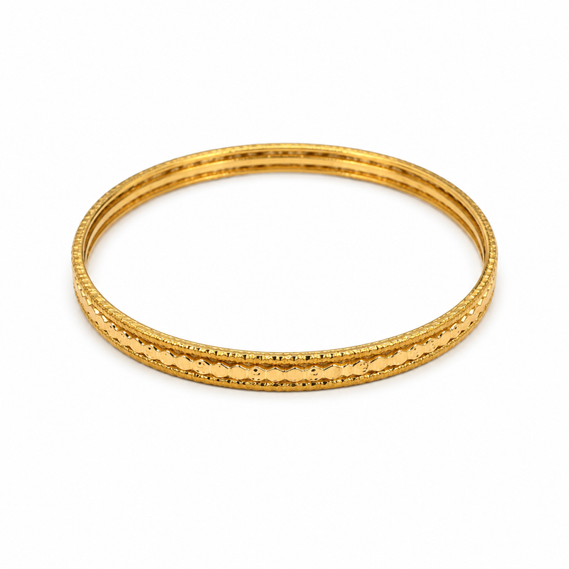 21K Gold Bangle with Shimmering Decorative Design