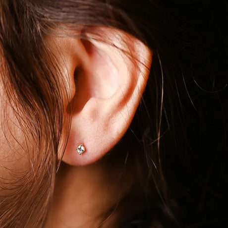 18K Gold Earrings with Petite Elegant Design