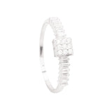 18K Gold Ring with Shiny Square Stone