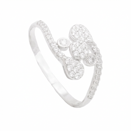 18K White Gold Ring with Shiny Sparkling Stones Design