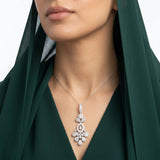 18K Gold Necklace with Geometric Floral Design