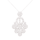 عقد  ذهب عيار 18 بتصميم زهرة