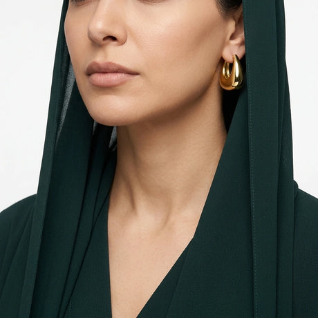 حلق ذهب عيار 18 بتصميم منحني مستدير