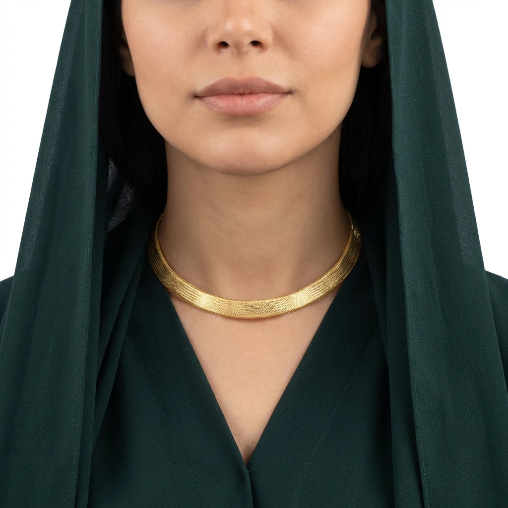 عقد ذهب عيار 18 عريض